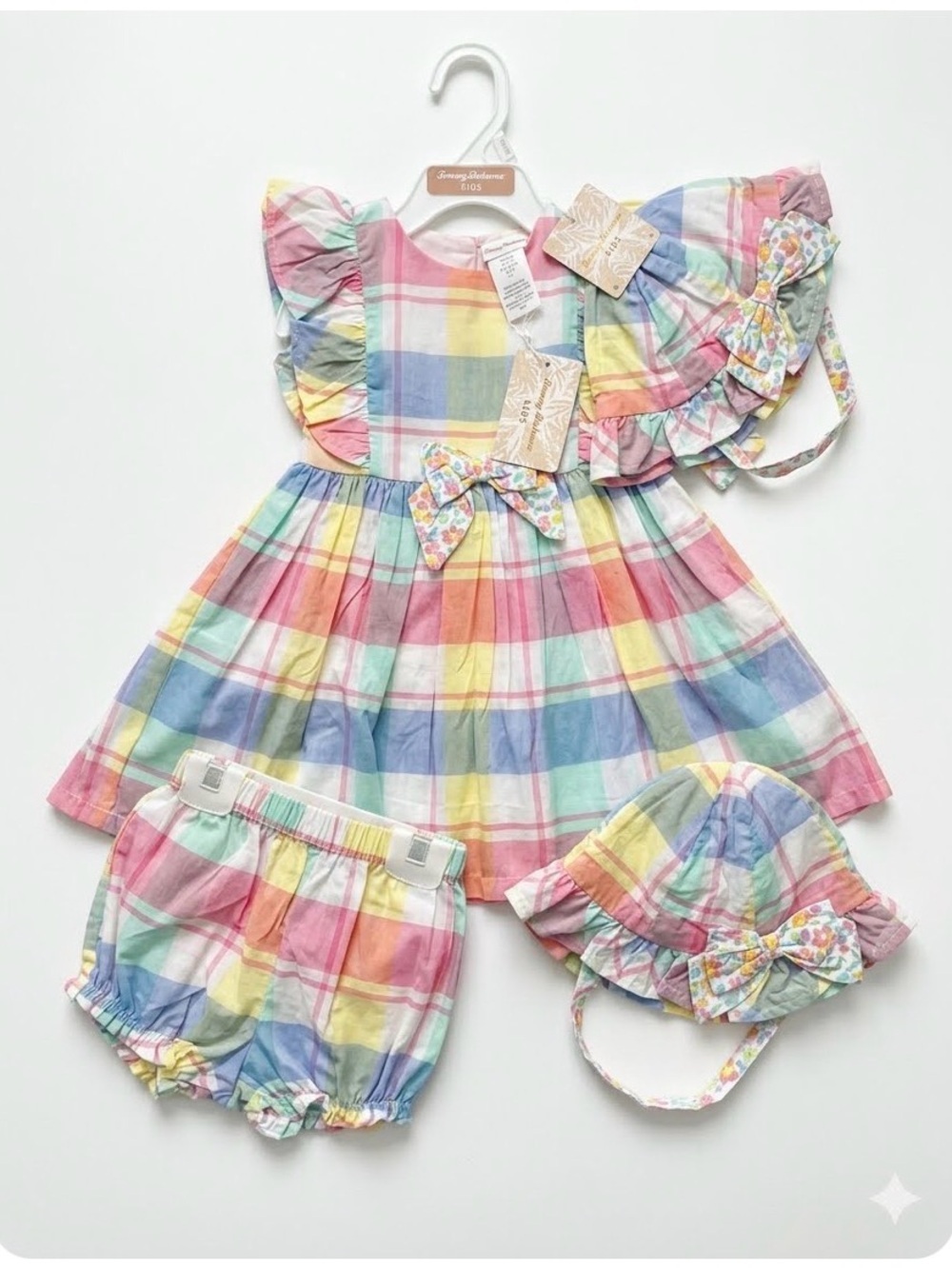 Tommy Bahama Easter Baby Girl Set 3 Piece Dress & Bloomer & cap 18 NWT